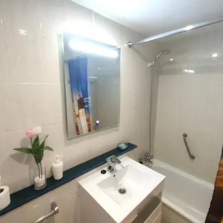 Apartamento 24h Equipado Con Bonita Decoracion *